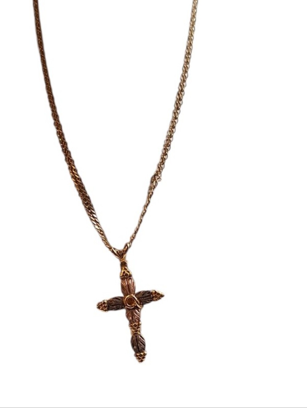 14 Karat Gold Chain Necklace w/ 10 Karat Black Hills Gold Cross Pendant READ AD